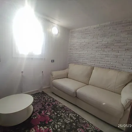 La Rosa Del Borgo צ'לה ליגורה